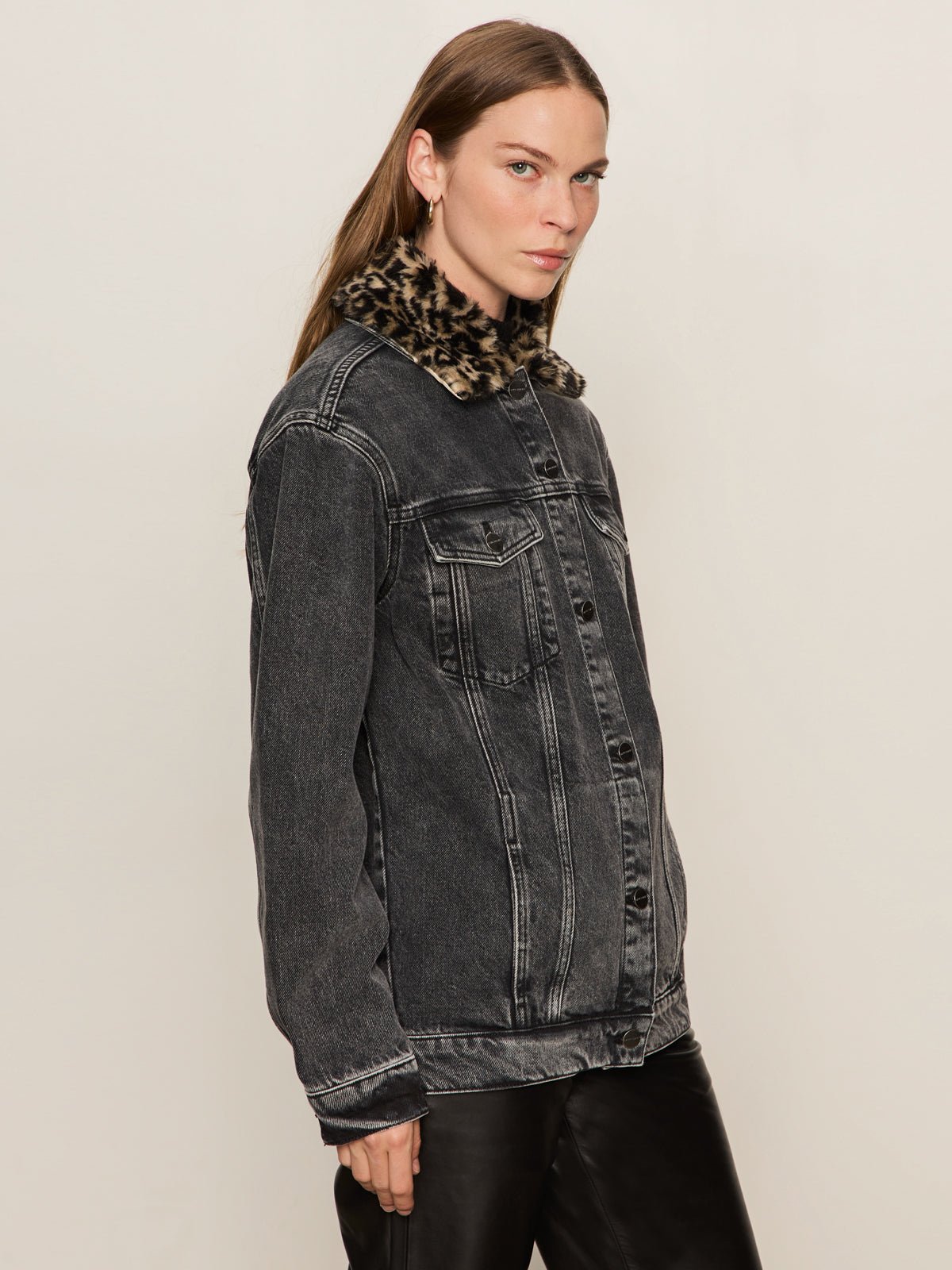 Boyfriend Trucker Jacket Washed Black Denim