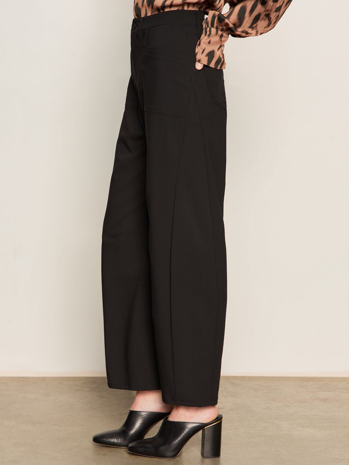 Charter Gab Barrel Pant Black