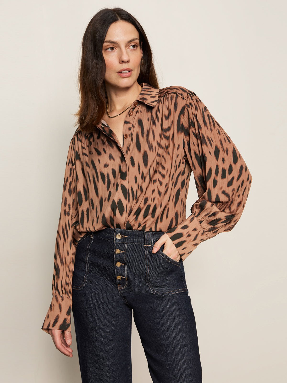 Colette Shirt Mocha Leo