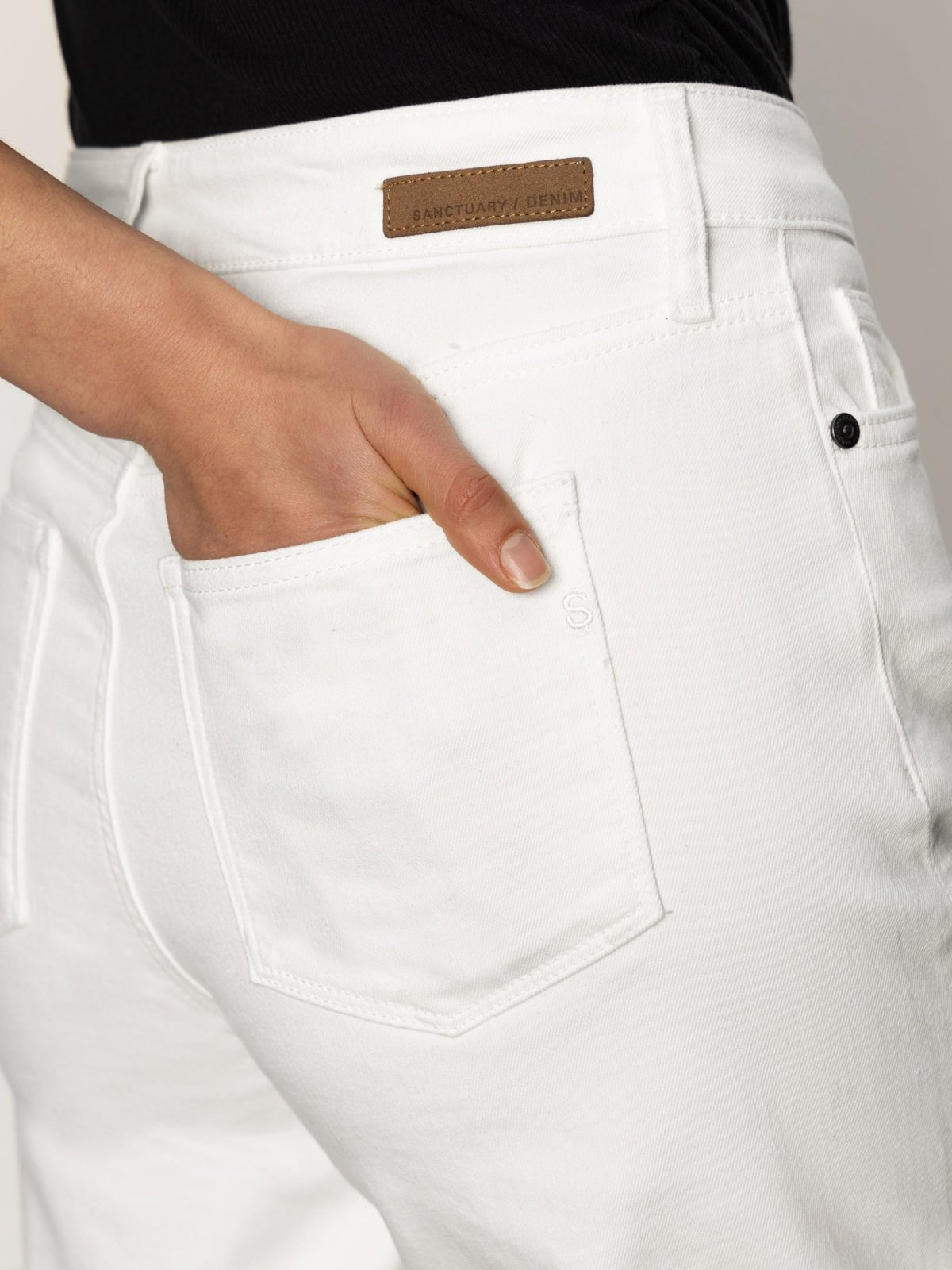 Cuffed Denim Short White
