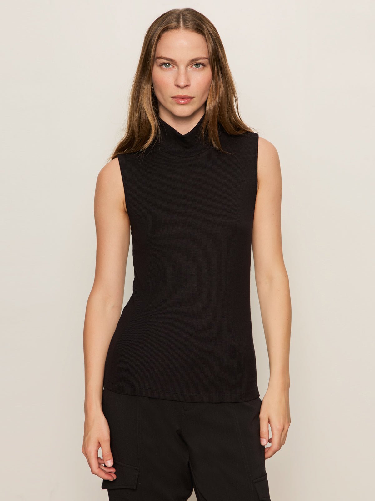Essential Sleeveless Mock Neck Tank Black