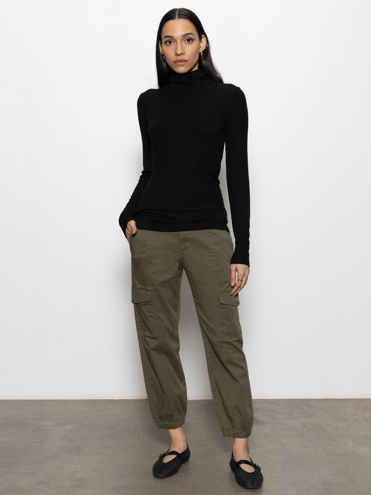 Essential Turtleneck Top Black