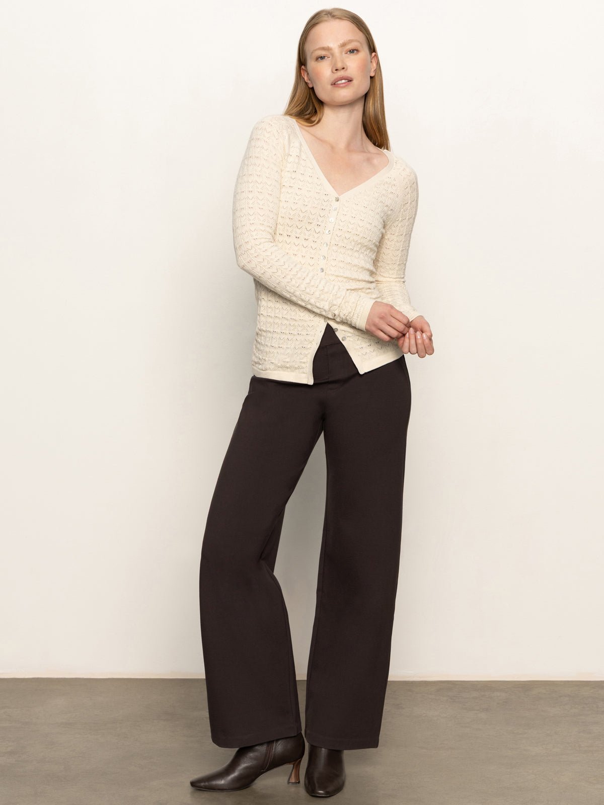 Fitted Raglan Cardi Light Oat