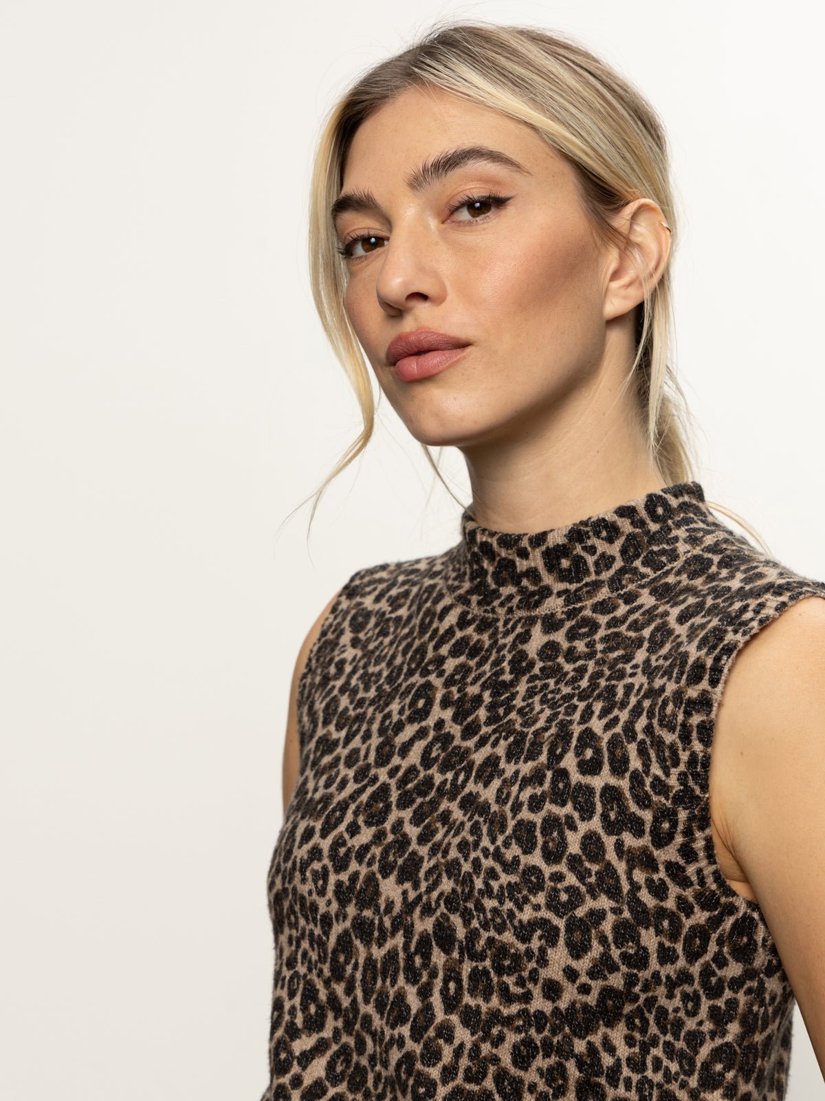 Fuzzy Shell French Kitty