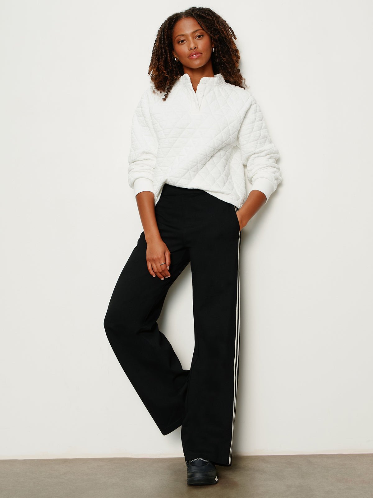 Quilted Button Popover Chalk