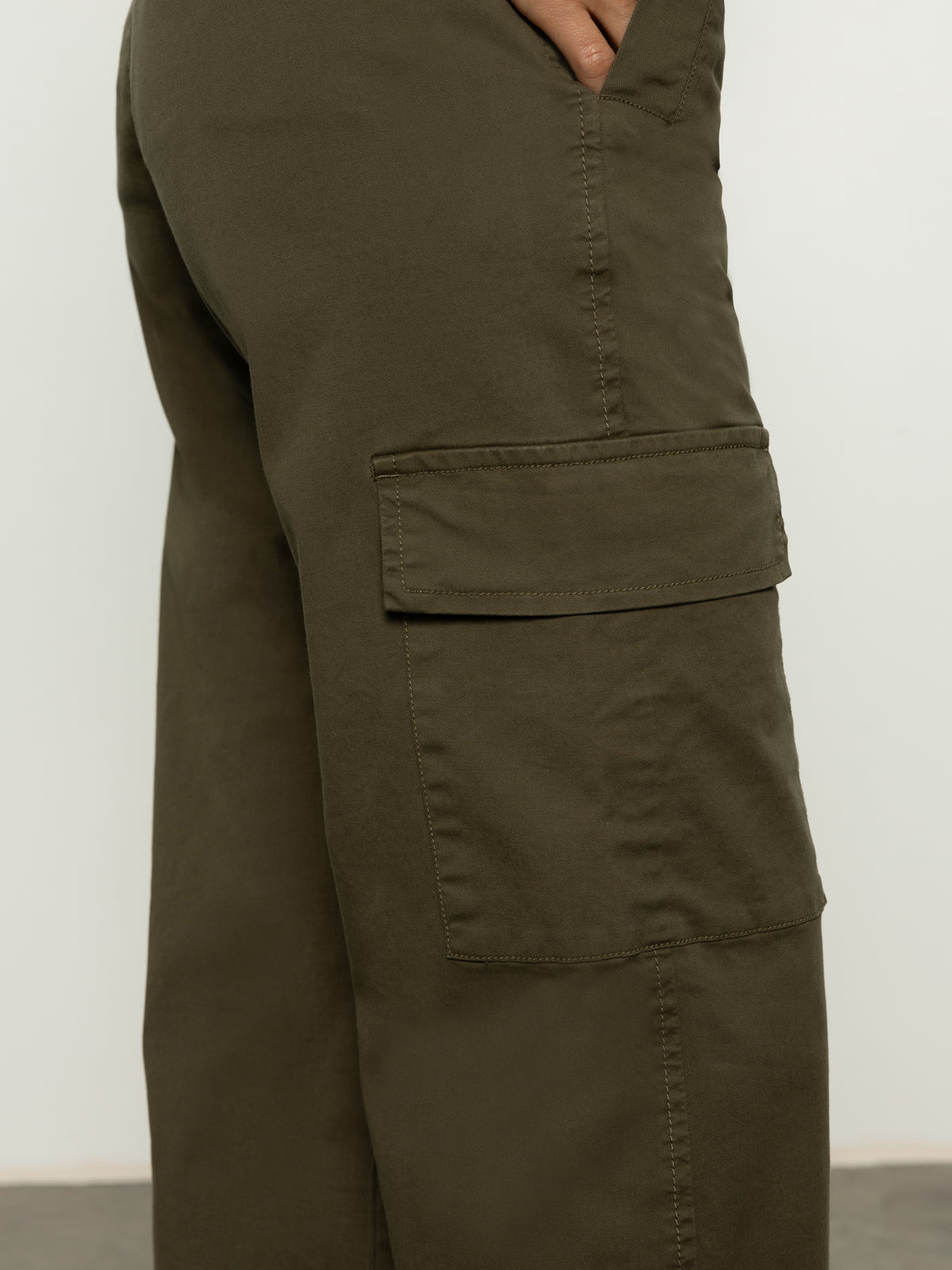 Take Over Jogger Mid-Rise Pant Kalamata