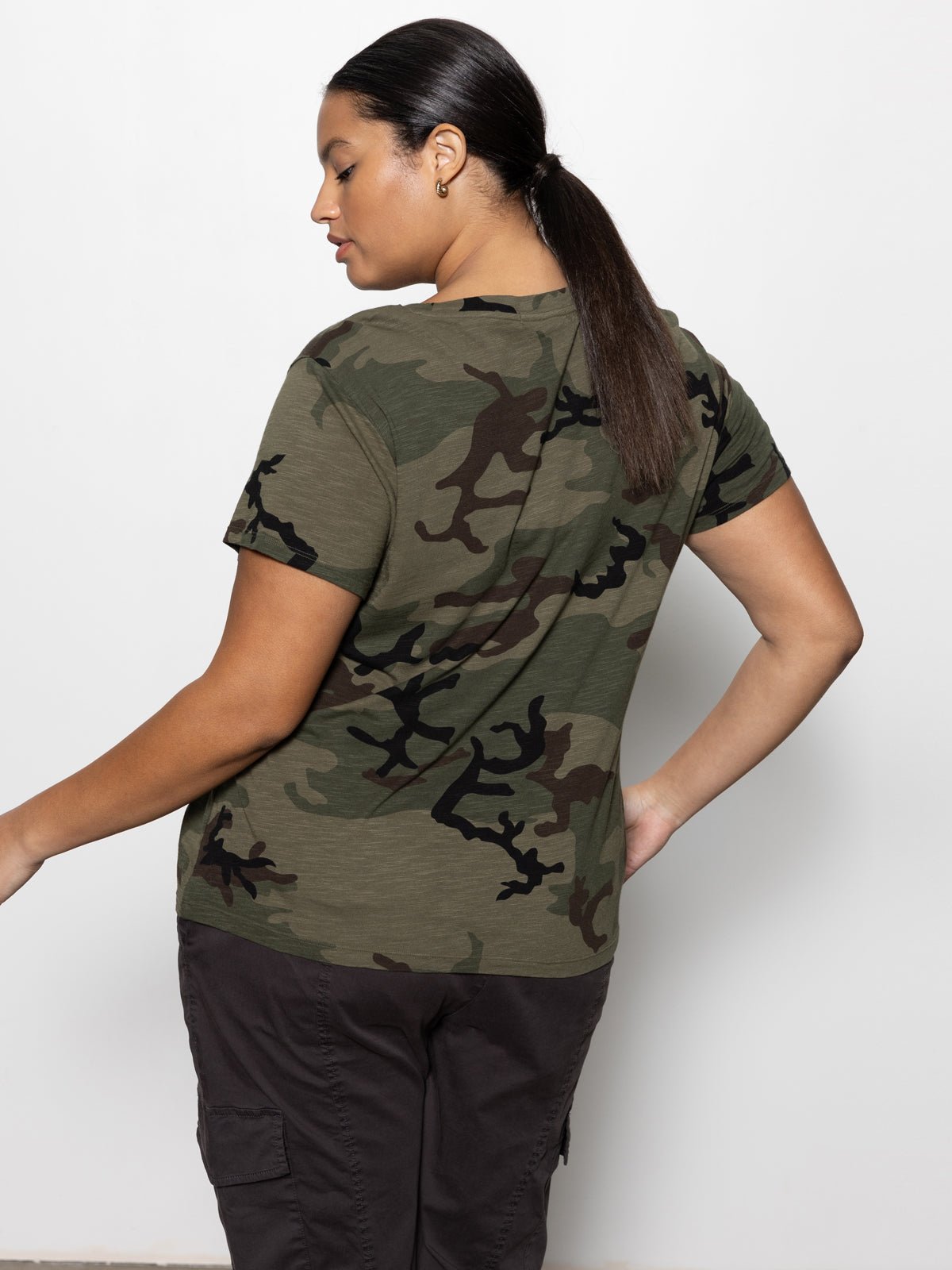 The Perfect Tee Hiker Camo Extended Sizing
